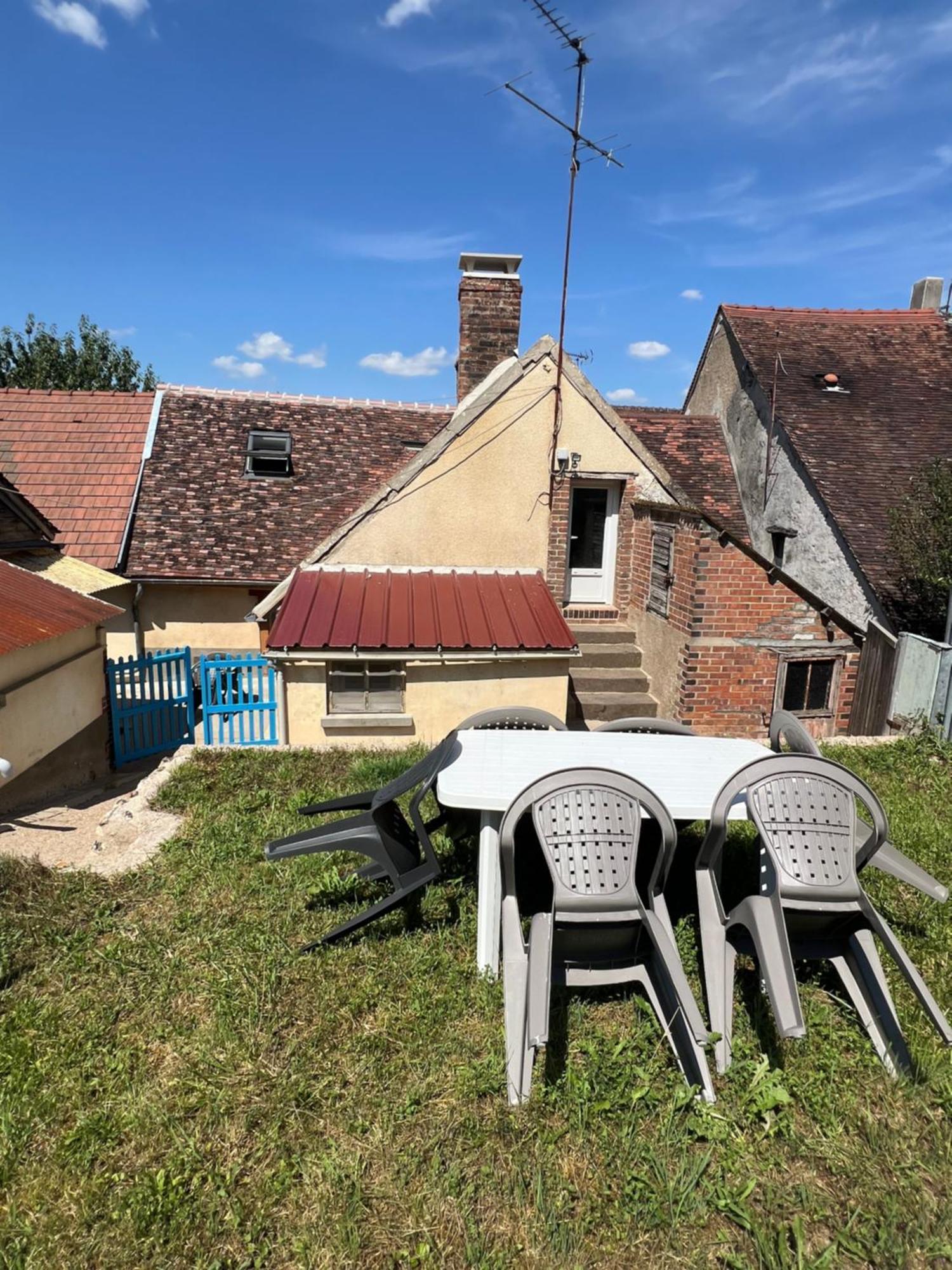 Le Campagnard Vintage Bourguignon Villa Saint-Prive Bagian luar foto